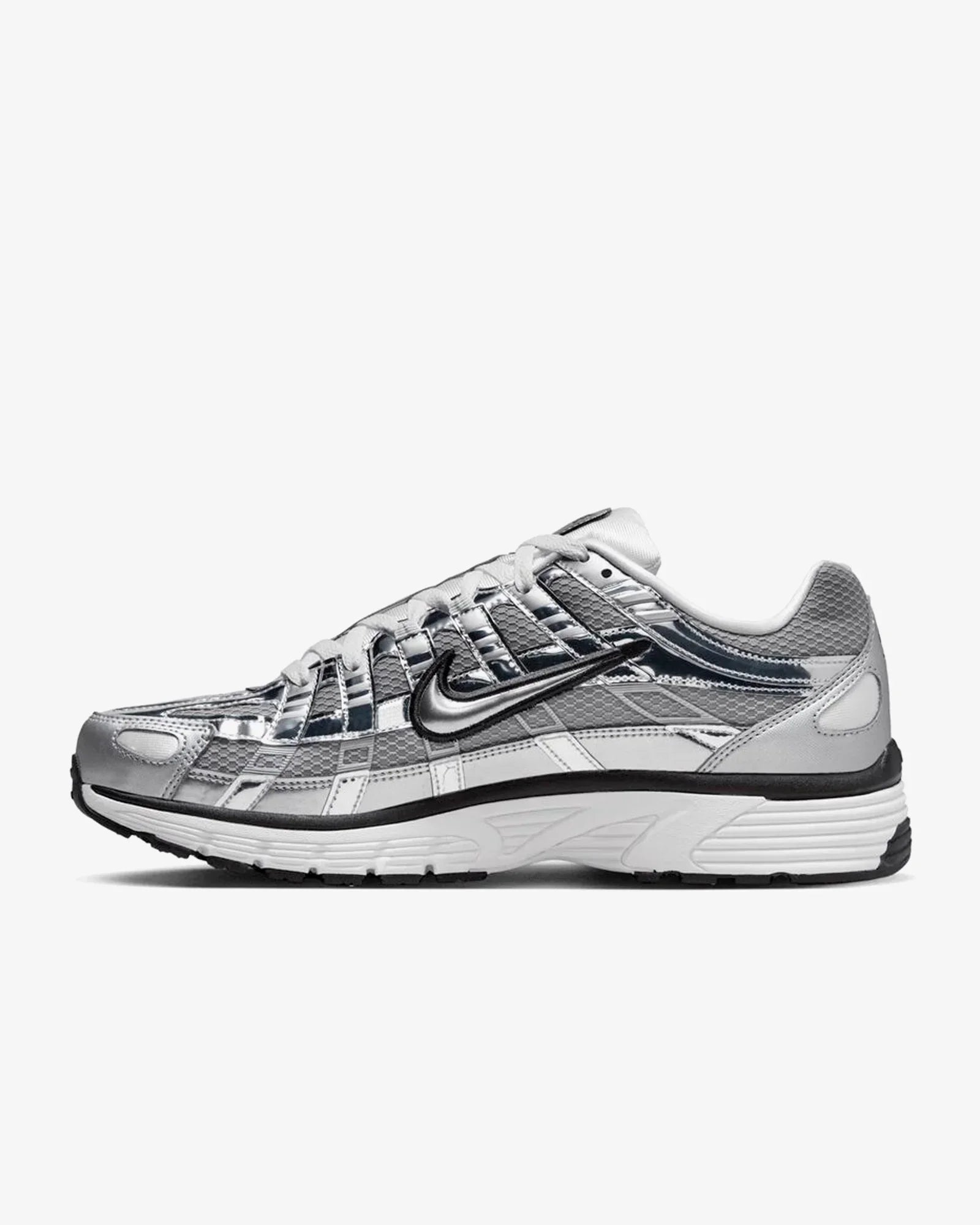 NIKE P-6000 Metallic