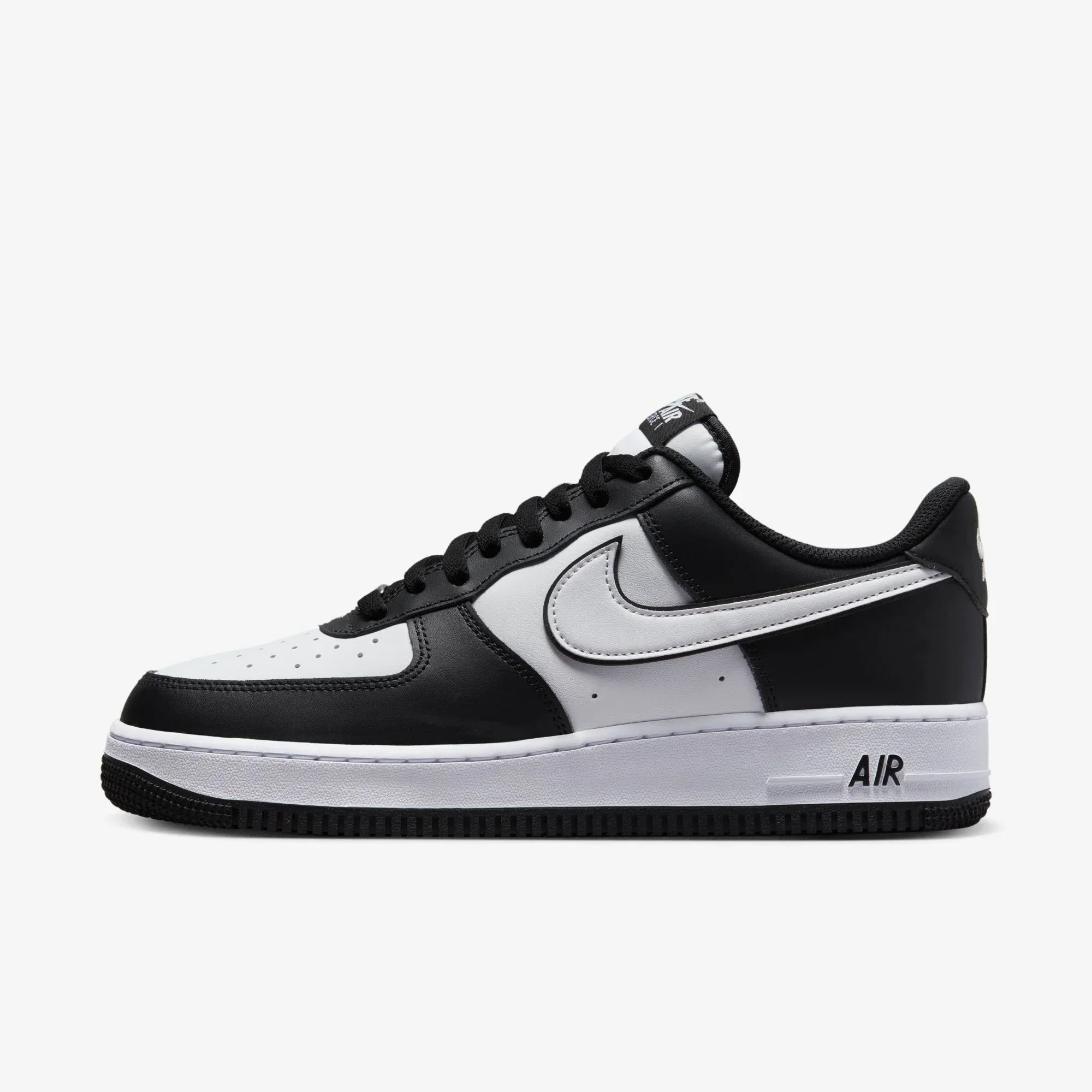 Nike Air Force 1 Panda