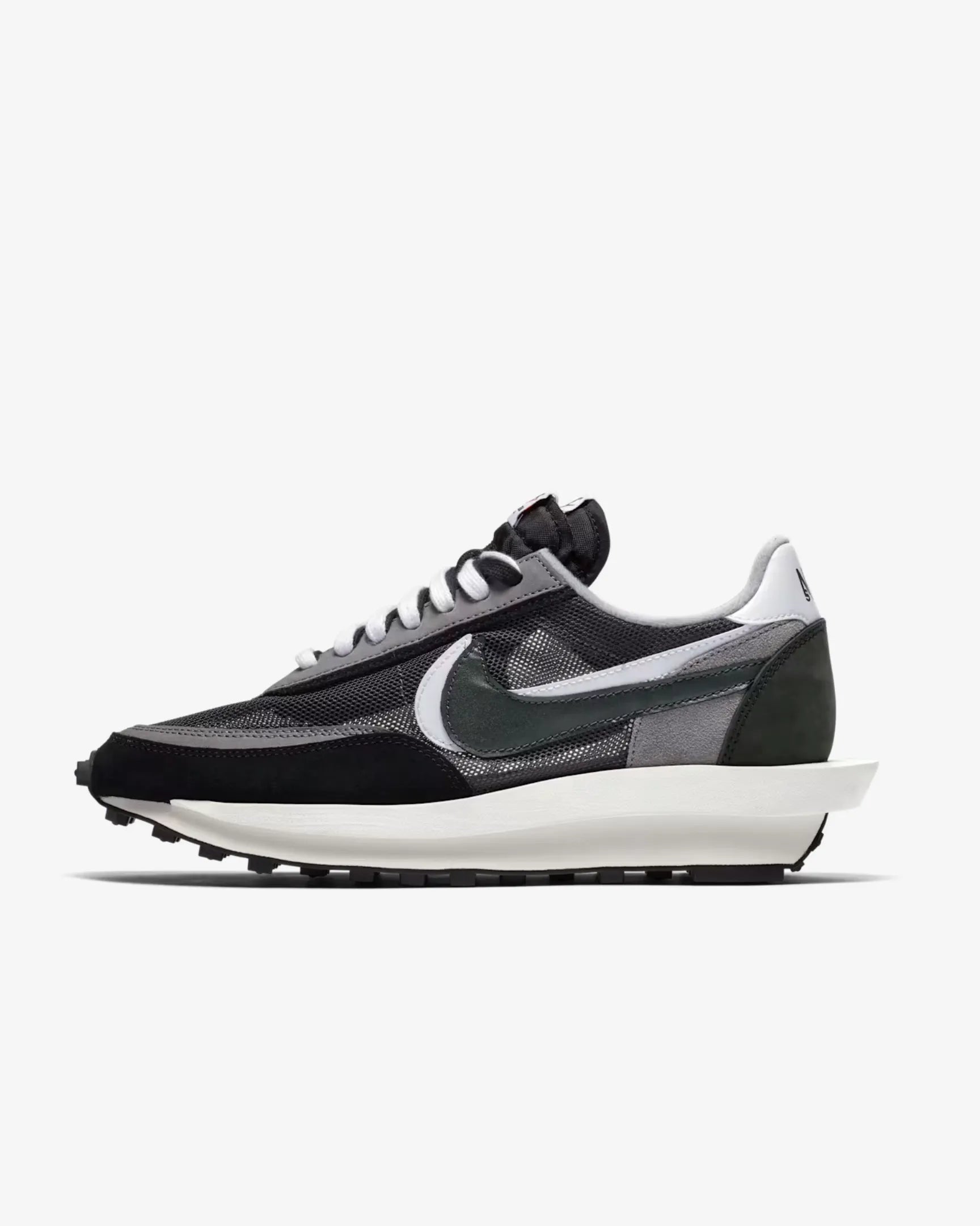 Nike LDWaffle x sacai