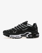 Nike Air Max TN Black White