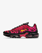 Nike Air Max Plus x Supreme Fire Pink