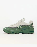 New Balance 1000 (W)