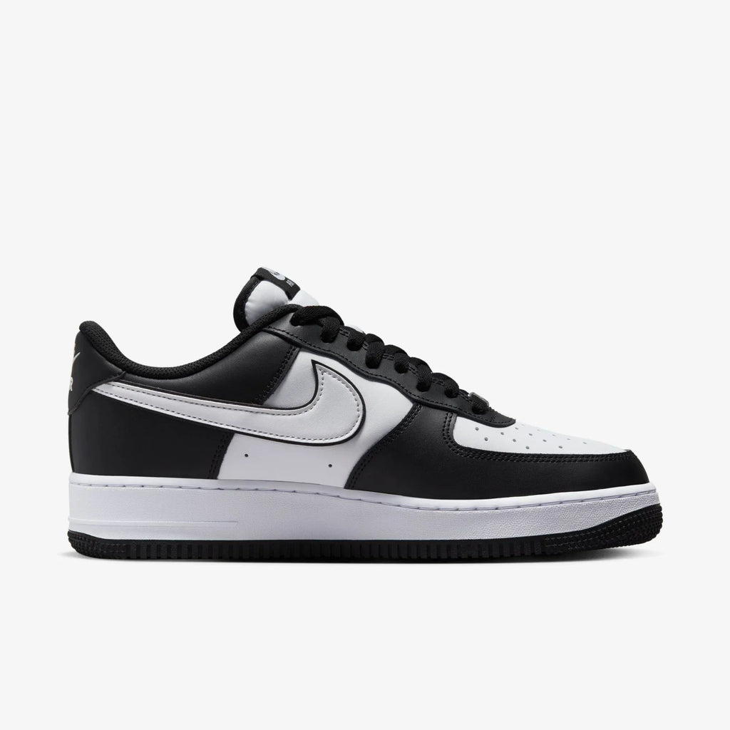 Nike Air Force 1 Panda