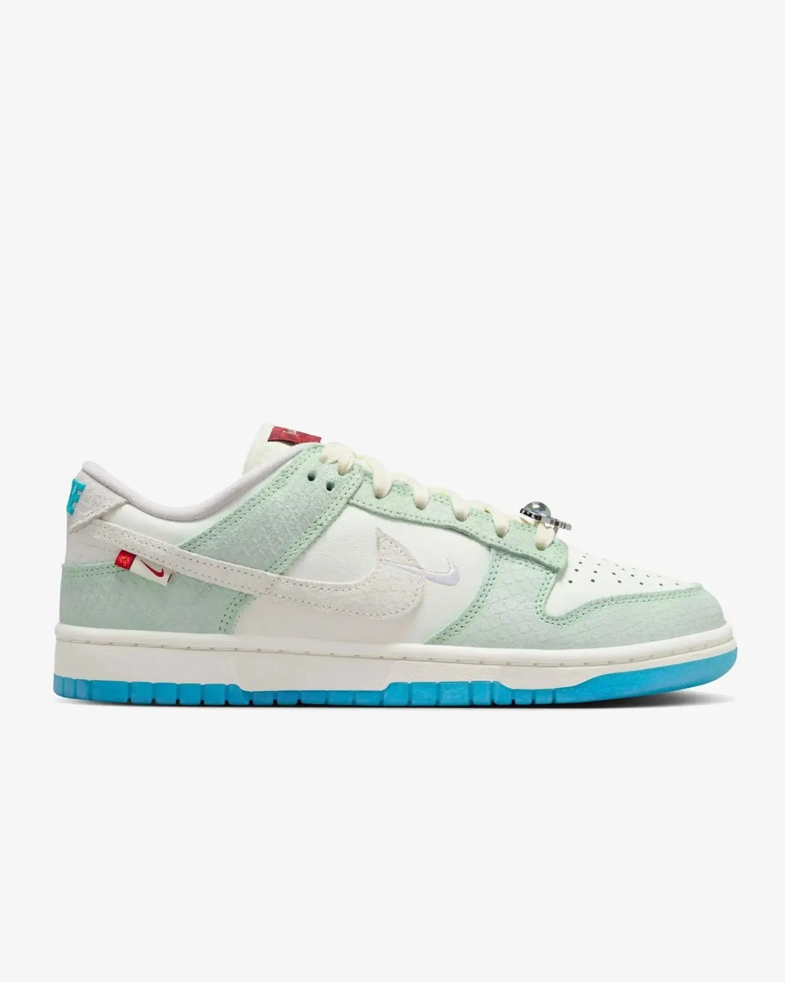 Nike Dunk SB Low Dusty