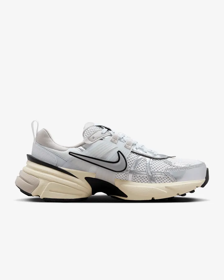 Nike V2K Run Metallic Silver