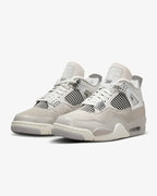 Jordan 4 Retro Frozen Moments (W)