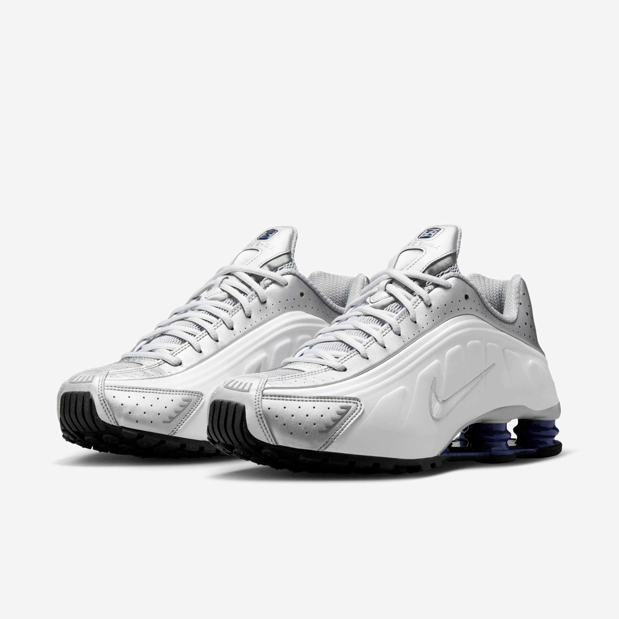 Nike Shox R4