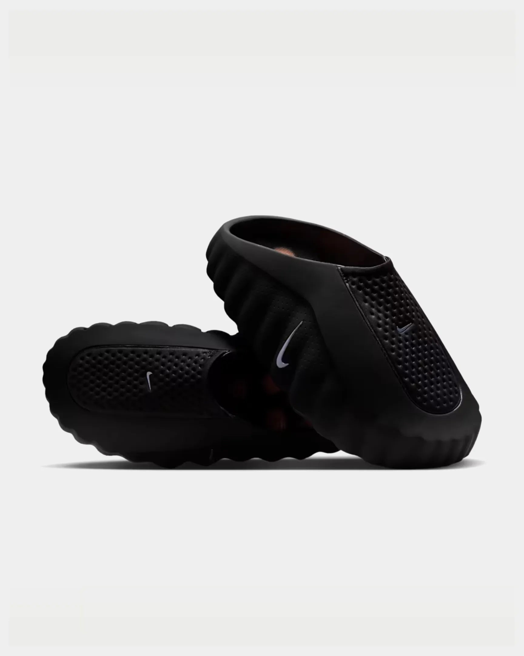 Nike Mind 001