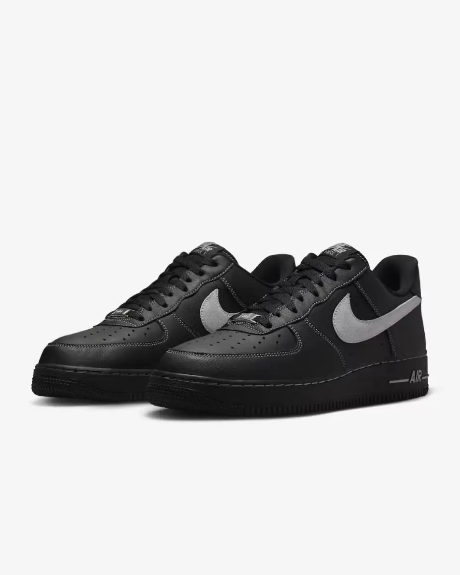 Nike Air Force 1 ’07 LV8