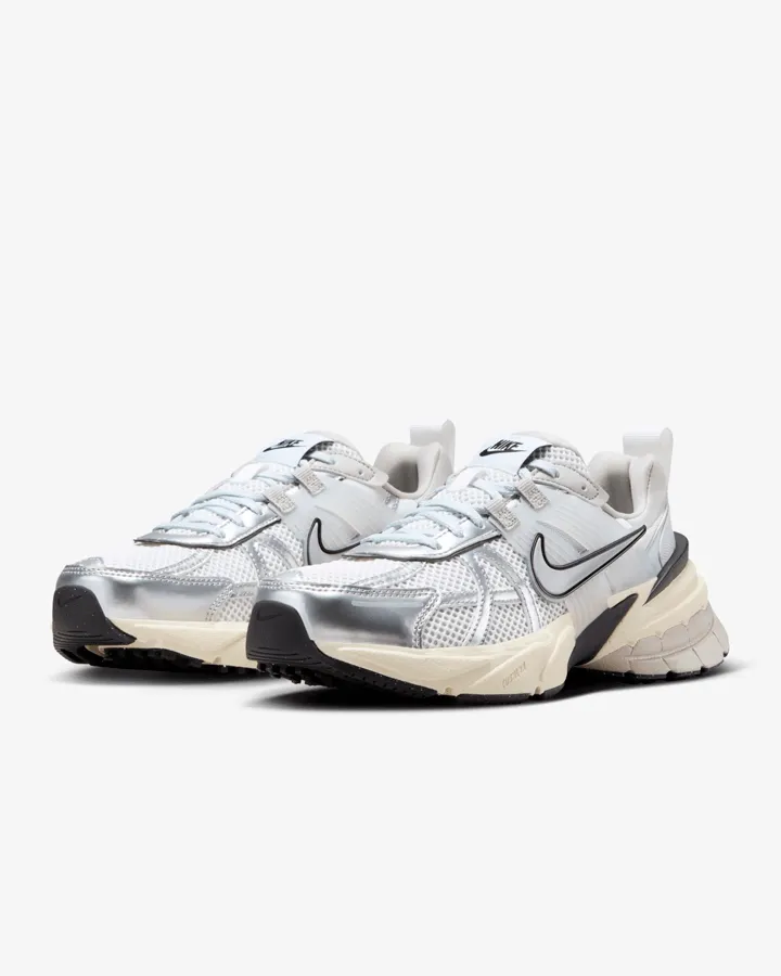 Nike V2K Run Metallic Silver (W)