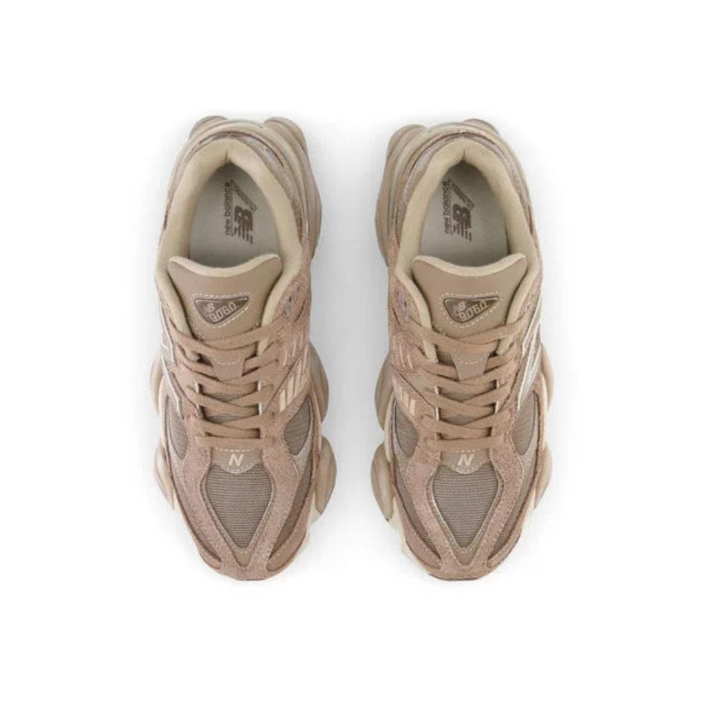 New Balance 9060 (W)