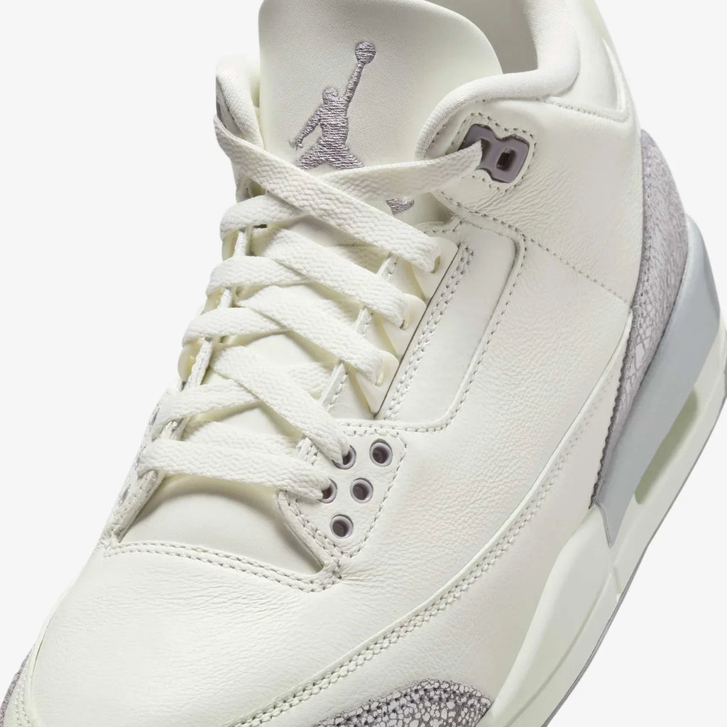 Air Jordan Retro 3 «Cement Grey» (W)
