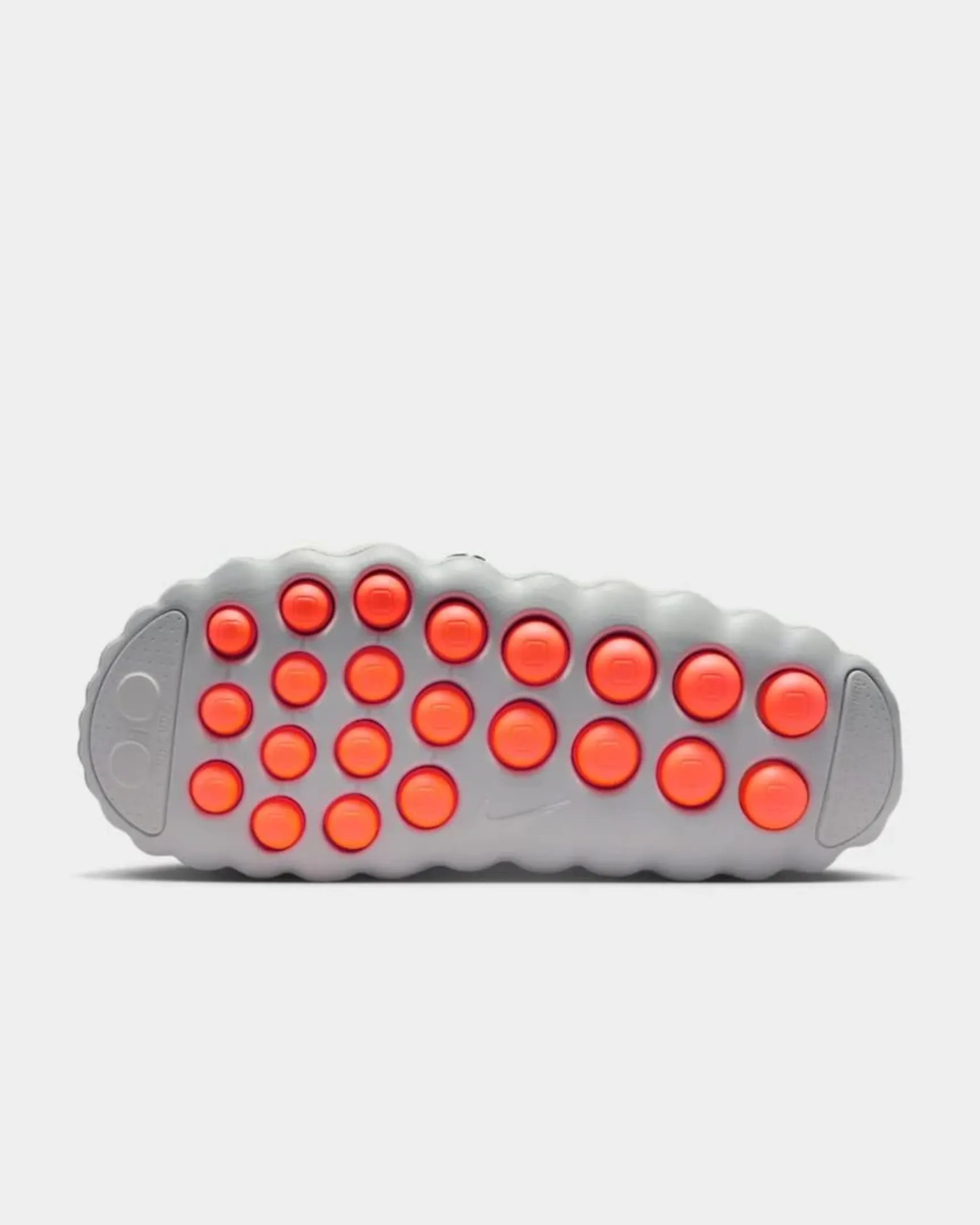Nike Mind 001