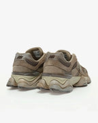 New Balance 9060 Mushroom