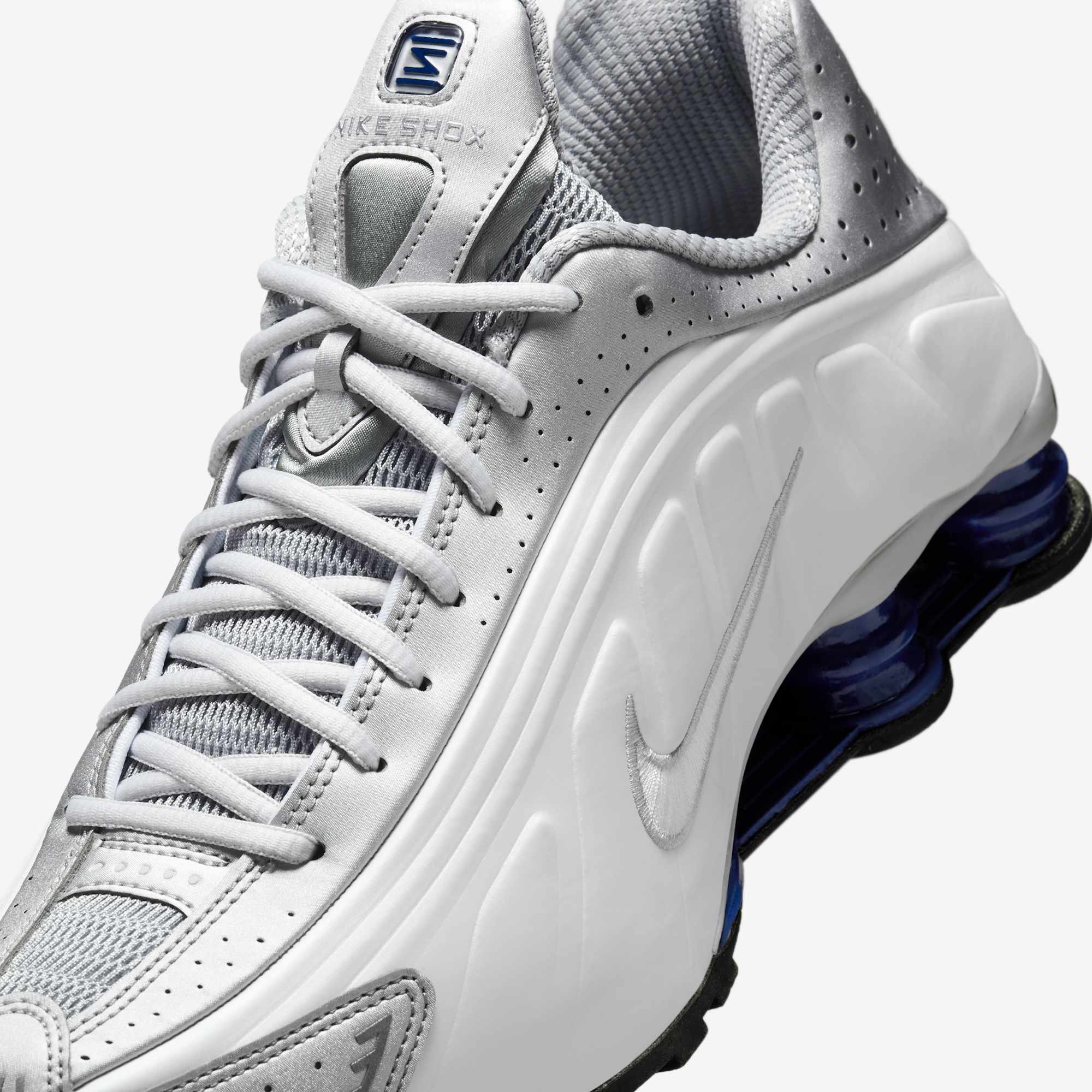 Nike Shox R4