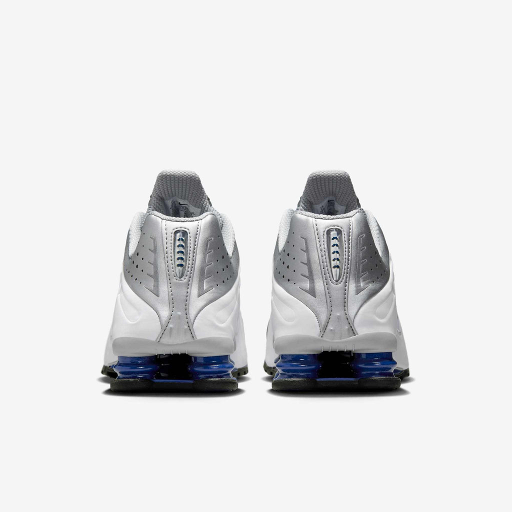Nike Shox R4